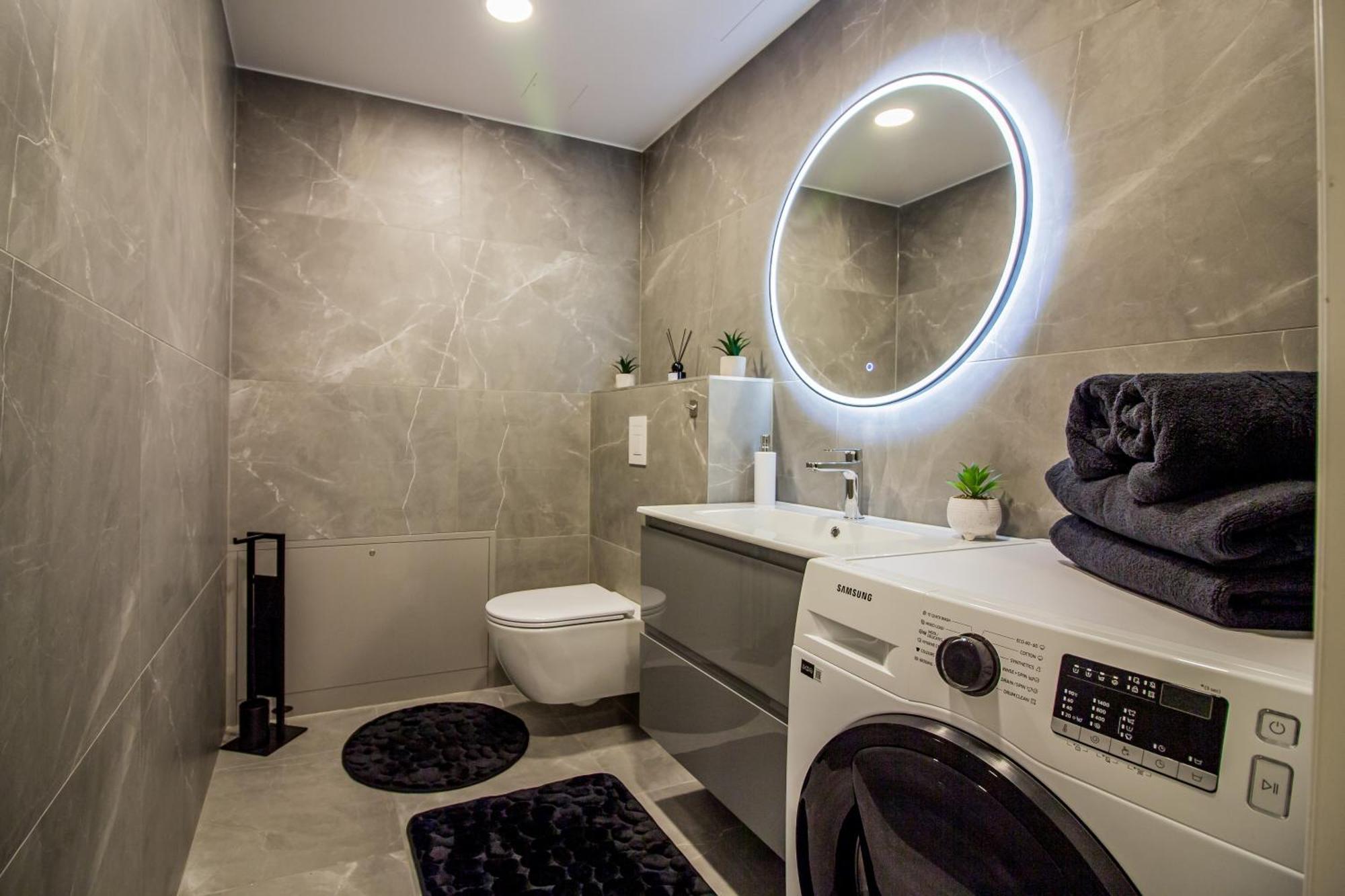 Lai Old Town Apartment With Sauna And Terrace Tartu Ngoại thất bức ảnh